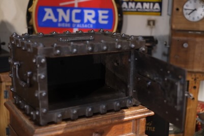 coffre fort ancien de marine 